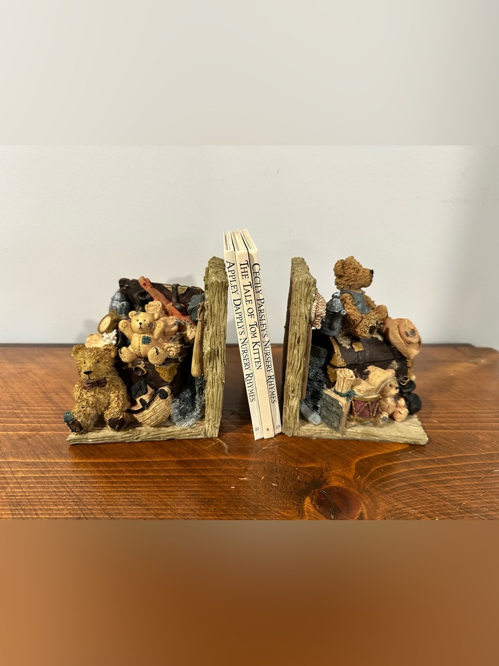 Teddy Bear Bookends with Nursery Rhyme Books - Neutral Tones